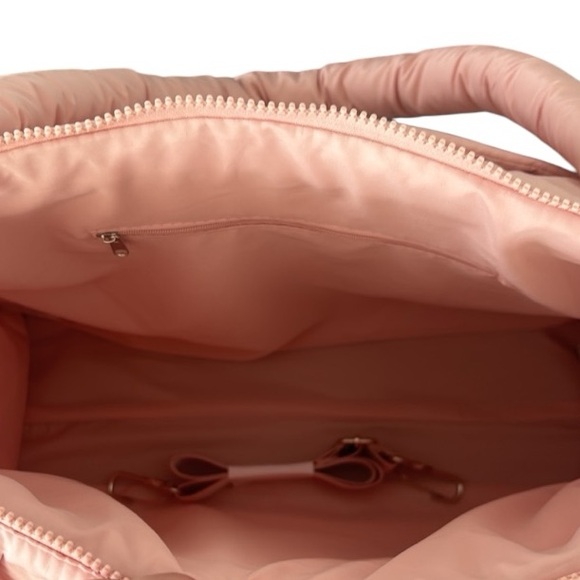 WILO THE LABEL BLUSH CORE WEEKENDER BAG NWT - Picture 7 of 16